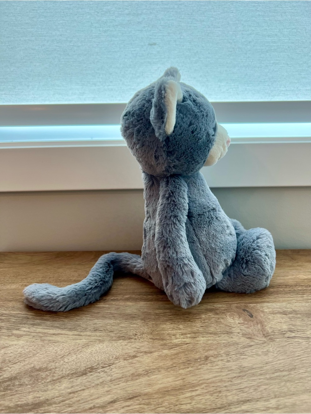 Jellycat Bashful Kitten BNWT - Picture 2 of 5